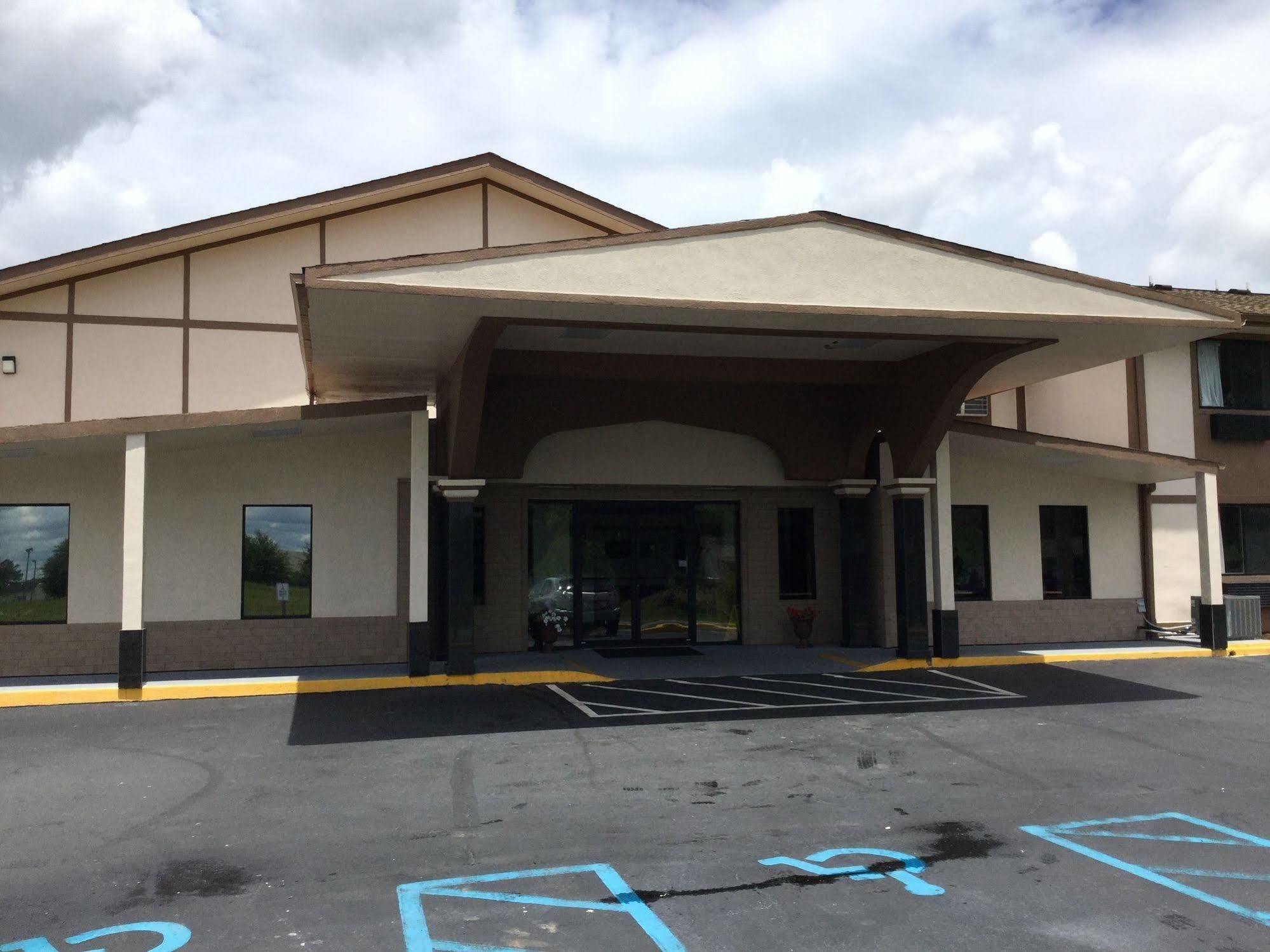 Super 8 By Wyndham Waycross Ga Motel Eksteriør billede